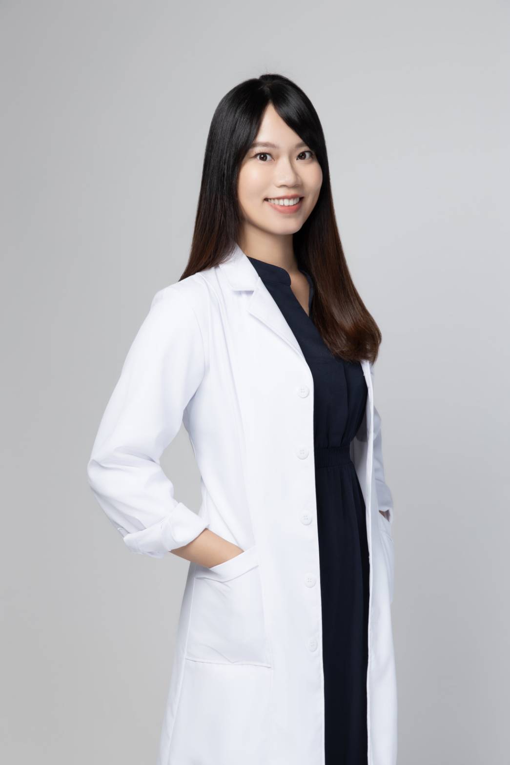 楊謹禎 隱適美矯正醫師